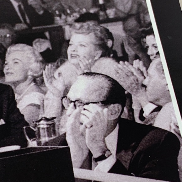 Iconic Music Rooms Las Vegas Weekly Paper Magazine used Lucy Ball on cover - Picture 3 of 10